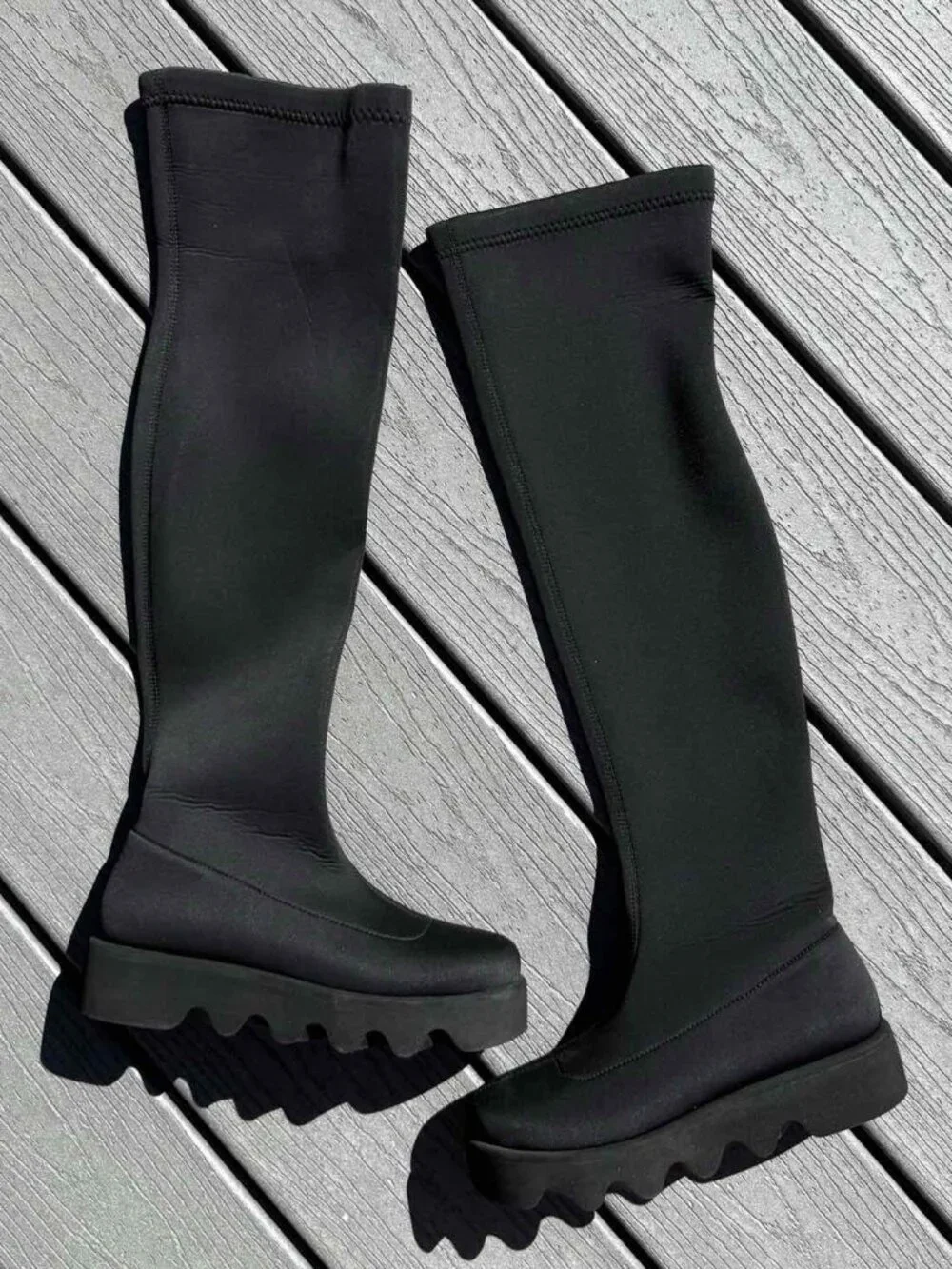 ISSEY MIYAKE × UN Neoprene Bounce Over-the-Knee Boots Black